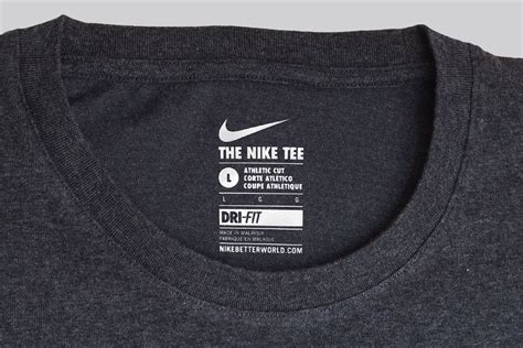 Nike neck tags